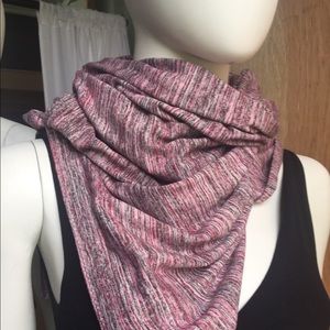 Lululemon Vinyasa Scarf RULU Space Dye Camo Berry
